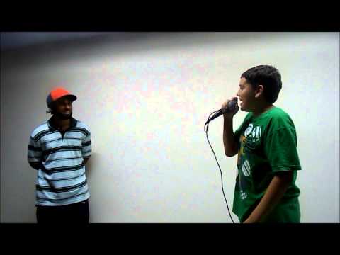 CASA AMARELA BATALHA DE MC'S VINICIN vs LELE 24/11/2012