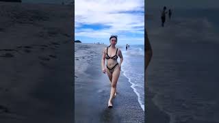 Modelo tiktok short be like#viralvideo