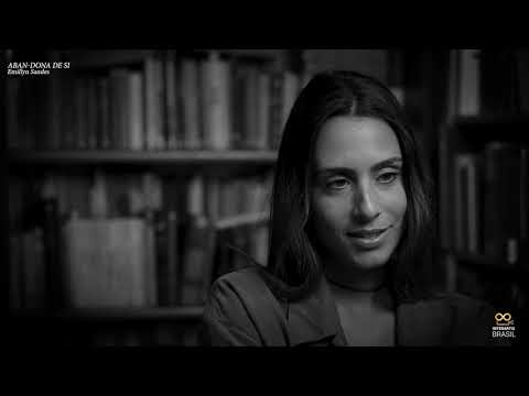 Poeme-se: Amanda Coronha declama Emillyn Sandes