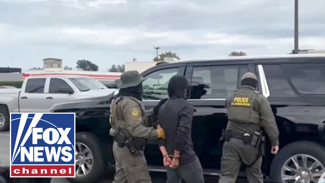 'This ALLOWS ICE to continue vehicle stops': Ex-Acting DHS secretary