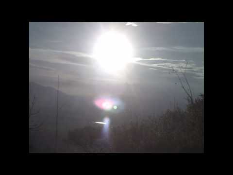 Bonobo -  Walk In The Sky (Feat. Bajka)