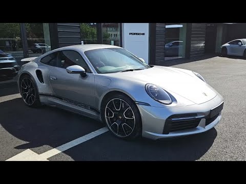 Porsche 911 911 Turbo S - Image 2