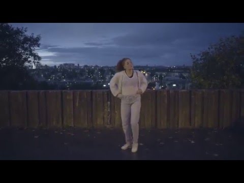 Adée - Circus (Official video)