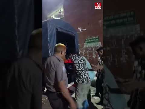 আদাবরে দখলচেষ্টা: পুলিশের গুলিতে আহত ২