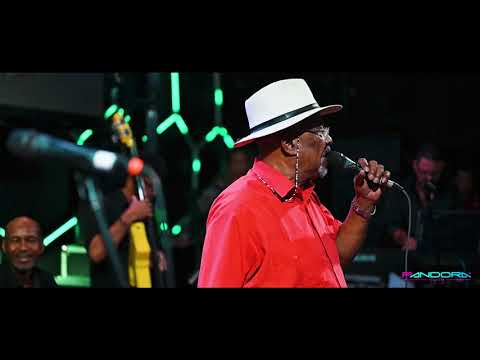 Las Caras Lindas - Gabino Pampini