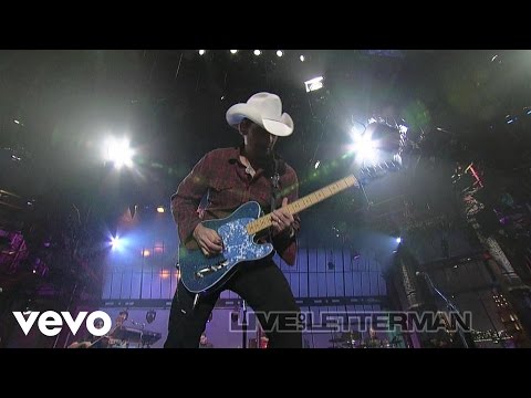 Brad Paisley - Welcome to the Future (Live on Letterman)