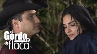 Alejandra Espinoza protagoniza el nuevo video de Julión Álvarez