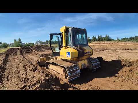 Komatsu D41E-6, buldozeri