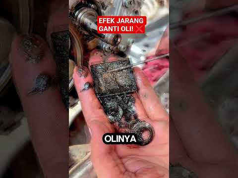 siapa yang sering telat ganti oli? Coba cek kondisi mesinmu sekarang sebelum terlambat! 😱 #shorts