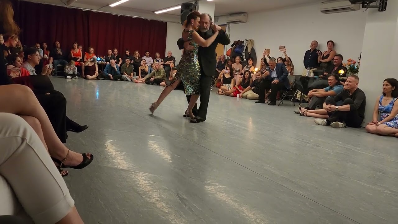 Video thumbnail for Argentine tango: Gustavo Naveira & Giselle Anne - Maragata