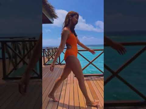 Pooja Hegde Swim at Maldives Beach #poojahegde #maldives