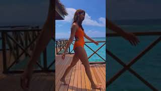 Download lagu Pooja Hegde Swim at Maldives Beach #poojahegde #maldives mp3