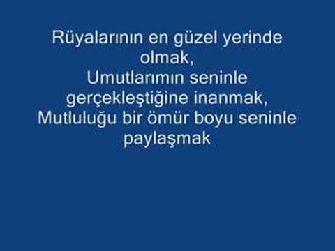 (*~QarizMa Ft.MeMo~*)