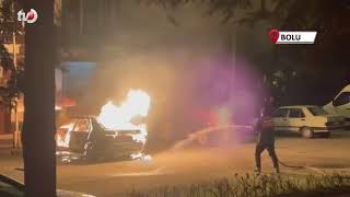 Bolu’da Park Halindeki Otomobil Alev Alev Yandı