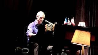 Hugh Laurie-Swanee River- Grand REX [HD]