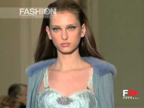 Fashion Show "Luisa Beccaria" Pret a Porter Women Autumn Winter 2003 2004 Milan 1 of 4