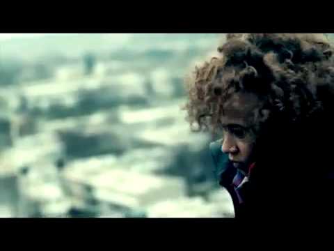 WILEY FEAT EMELI SANDE - NEVER BE YOUR WOMAN (OFFICIAL VIDEO)(HQ)