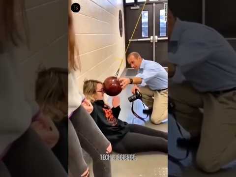 Simple Pendulum Demonstration #physics