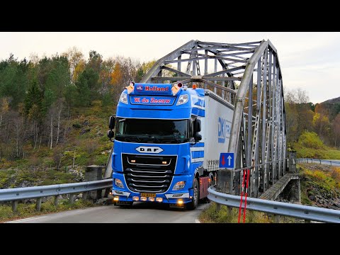Loading a FAT asphalt paver with the FAT DAF & testing out the TomTom 6250 Navigation system!