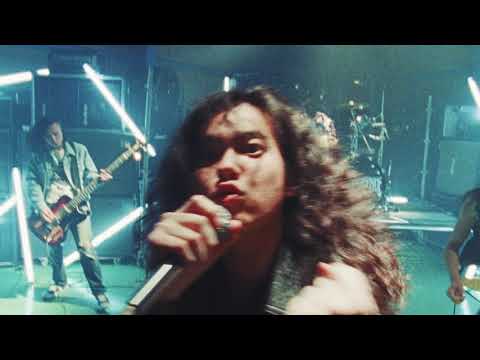 HELL FREEZES OVER - Overwhelm (Official Music Video)