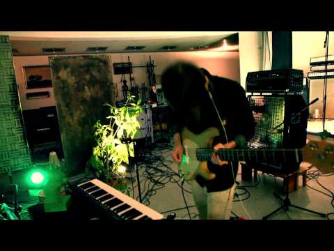 Melting Butter Session #6: Monopeople - ''†∈ufels○'' (Live at RAMA Sound)