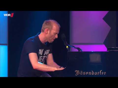 Rausgeschnitten im TV: Michael Krebs & die Pommesgabeln des Teufels beim Prix Pantheon 2017