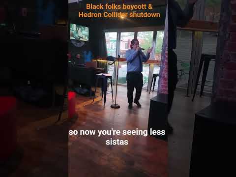 POV: The crowd wasn't ready for this joke 😂🎤 #Shorts #StandUpComedy #Comedy