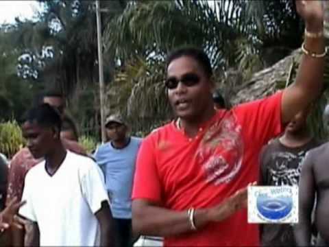 Mahendra Ramkellawan - Dab De Bottom House