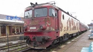 preview picture of video 'Romania: Rust covered CFR Class 40 Electric departs Alba Iulia - working from Teius to Simeria'