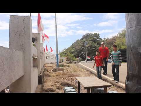 Monkey at KM0 Aceh - Jono Bule & Keluarga in Sabang