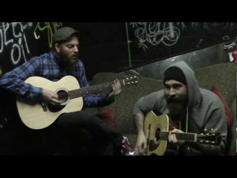 Four Year Strong - Abandon Ship or Abandon All Hope [AbsolutePunk Backstage Sessions]