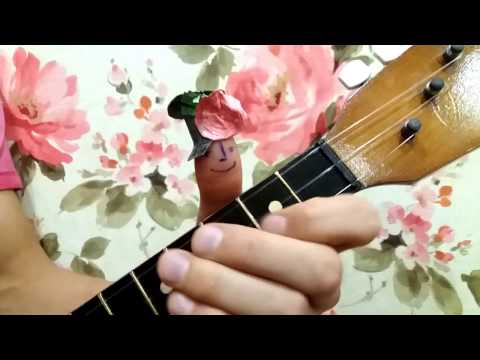 Mr Thumb plays Russian Folk Song Как под горкой под горой (balalaika балалайка) (orenfingerstyle)
