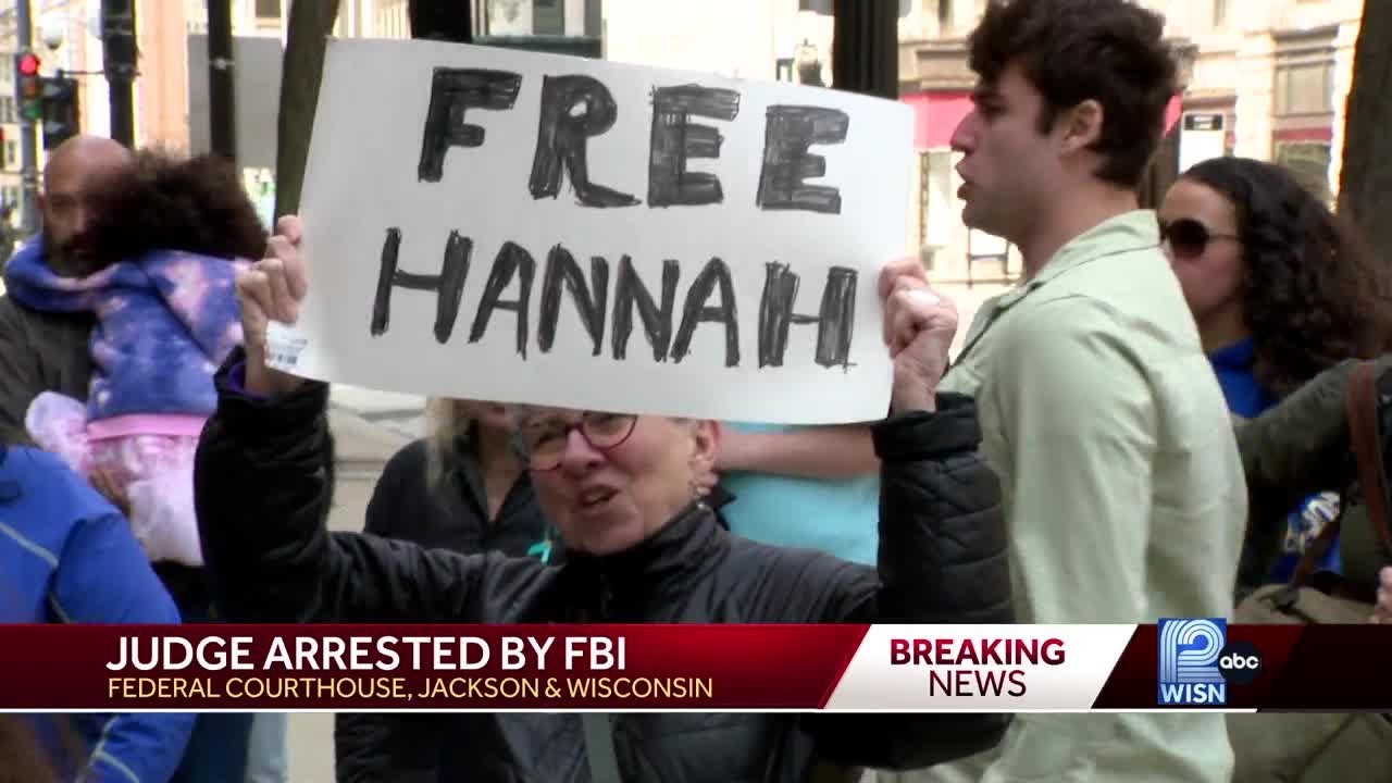 Crowd gathers at federal courthouse following Milwaukee County judge's arrest