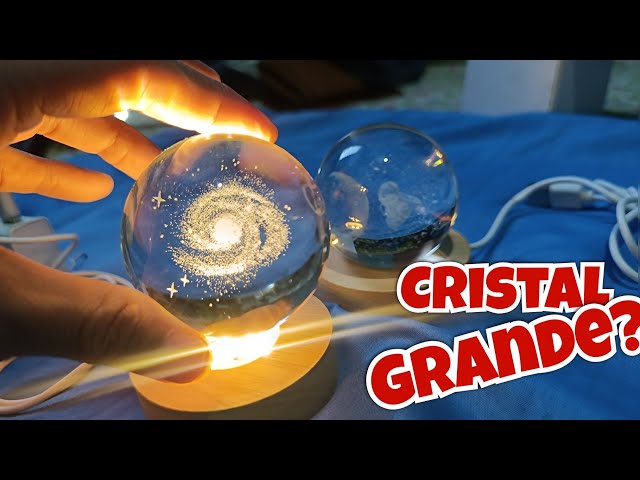 Vídeo relacionado con SPERMUOY Amuleto de la suerte, bola de cristal de cuatro hojas, luz nocturna LED de 60 mm, bola de cristal con base de madera, regalo de agradecimiento para mujeres, novia, Navidad, boda, San Valentín