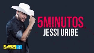 Cinco Minutos Music Video