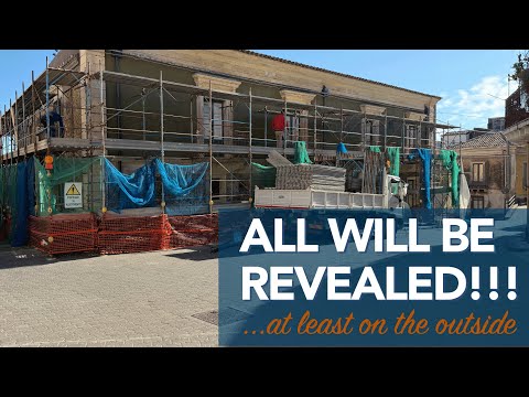 Showing Off Our New Stucco Facade! | Renovating an abandoned Sicilian Palazzo on the slopes of Etna