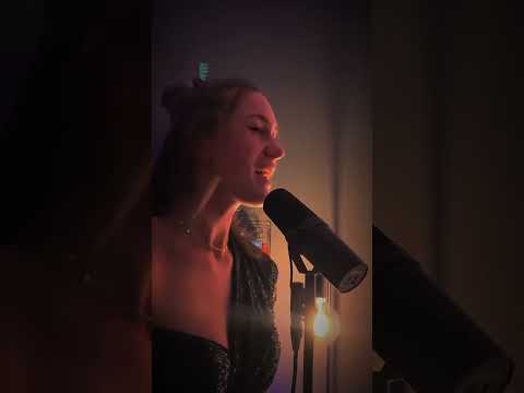 Hold On (Davina Michelle Armin van Buuren) Freestyle Remix Cover - Eline Esmee - Tiktok Version.