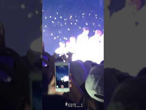 180805 Wanna One 1 The World in Bangkok - Energetic