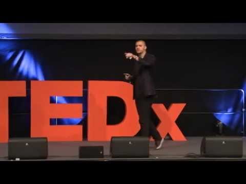 TEDxBerlin 11/21/11 - Benedikt Foit & Habib Lesevic "Energy Street Fight"