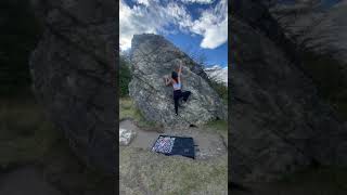 Video thumbnail of Problem 7 (Boulder H), V1. El Chaltén