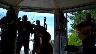 &quot;Now Be Thankful&quot; (Fairport Convention Cover) - Rosie Carson Band Featuring Tom Leary on Fiddle