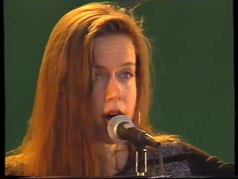 Dbtl Costi, Kolmas nainen-94