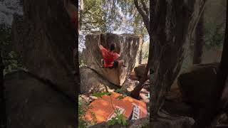 Video thumbnail of Bernat Llarg, 6b+. La Riba
