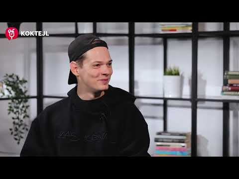 Módny návrhár Lukáš Krnáč oblieka známe tváre: Toto si myslí o speváčke Sime! | Off Record (25/03)