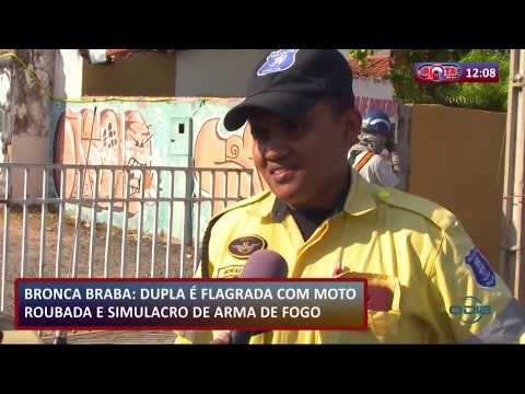ROTA DO DIA 26 08  Dupla eÌ flagrada com moto roubada e simulacão de arma de fogo