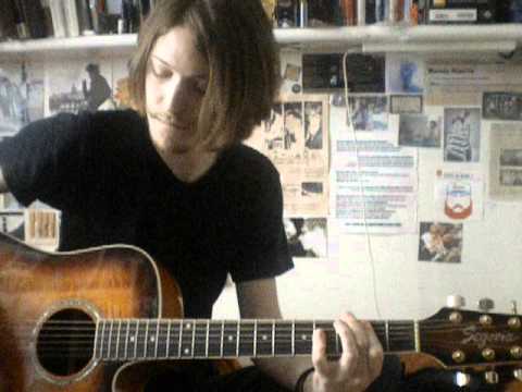 Nude - Radiohead Acoustic COVER (Vocals & Guitar)
