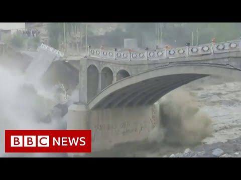 Bridge swept away as melting glacier causes flooding in Pakistan - BBC News