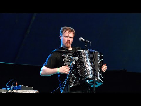Dueling Banjos played by Scottish musician Ruairidh Maclean 'RuMac' on  accordion at Inverness 2024
