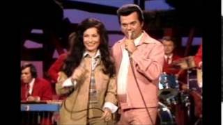 wer&#39;e much too close BY LORETTA LYNN  AND CONWAY TWITTY