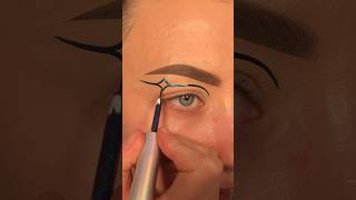 duochrome star eyeliner✨